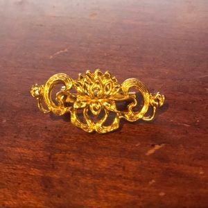 Goldtone Vintage Lotus Pin